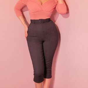 ISO XS Denim Capris belt by Vixen by Micheline Pitt